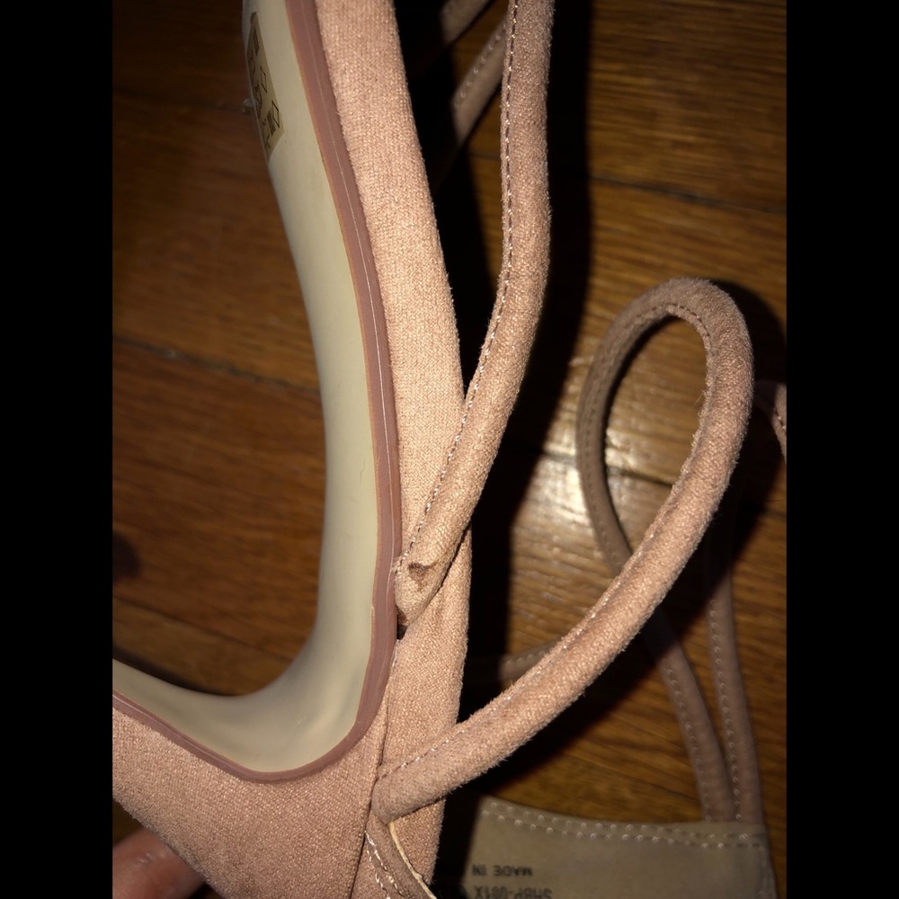 Chinese Laundry Women’s Sheena Dress Sandal - Picture 5 of 8